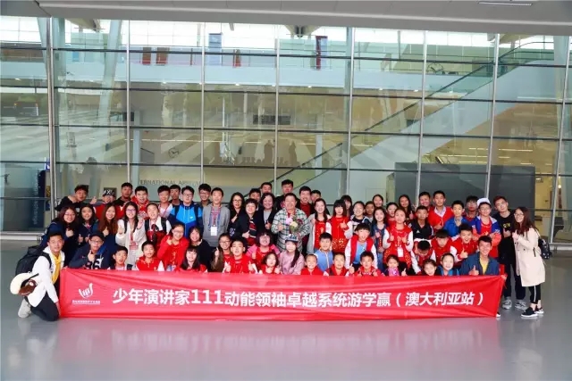 他驚嘆我的自信,我鐘愛(ài)他的柔情